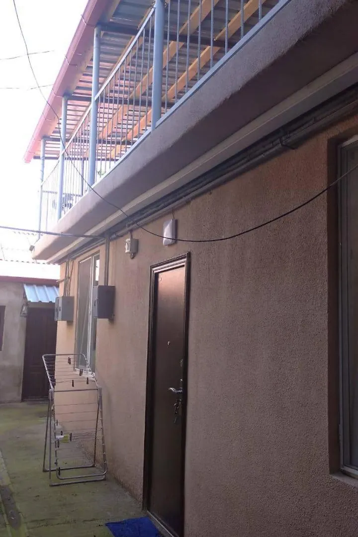 1-Room Avlabari House For Rent Tbilisi Appartamento
